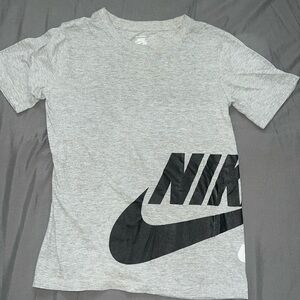 Boys Youth Small Nike Tee shirt